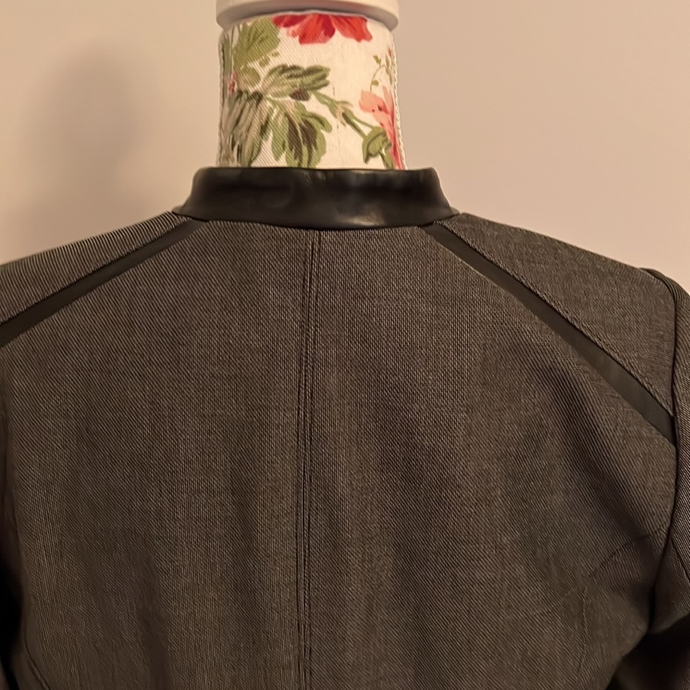 NWT White House Black Market Zip Moto Jacket/Blazer with Faux Leather Trim - Picture 6 of 13